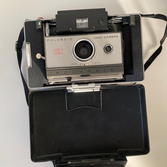 Polaroid Land Camera 101 Automatic - Picture 5 of 10